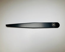 Load image into Gallery viewer, La Cultura tweezer