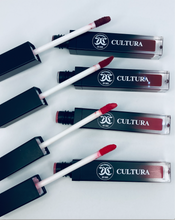 Load image into Gallery viewer, Carnalas Collection La Liquid Matte Set
