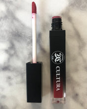 Load image into Gallery viewer, Cultura Cosmetic Lippie bundle
